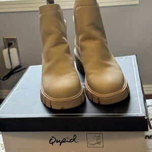Qupid Light Tan Ankle Boots